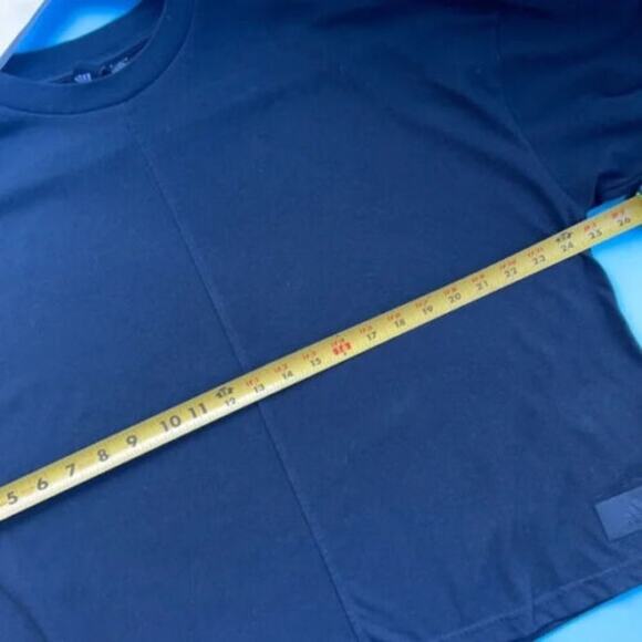 Adidas Women Black Crew Neck Short Sleeve Oversized Pullover Shirt Size XL - Picture 9 of 9